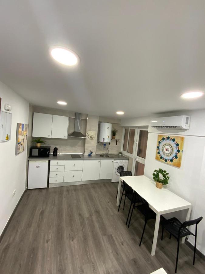 מאלגה Goya Apartamentos מראה חיצוני תמונה